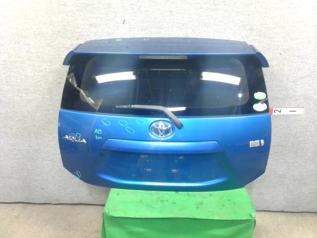 アクア DAA-NHP10 バックドアASSY M2L2 67005-52D10