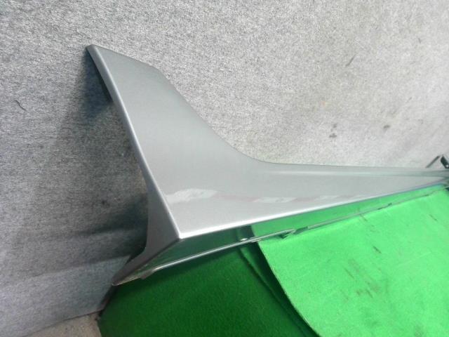 シャトル DBA-GK9 右サイドステップ 71800-T5B-003ZC シャトル DBA-GK9 右サイドステップ 71800-T5B-003ZC