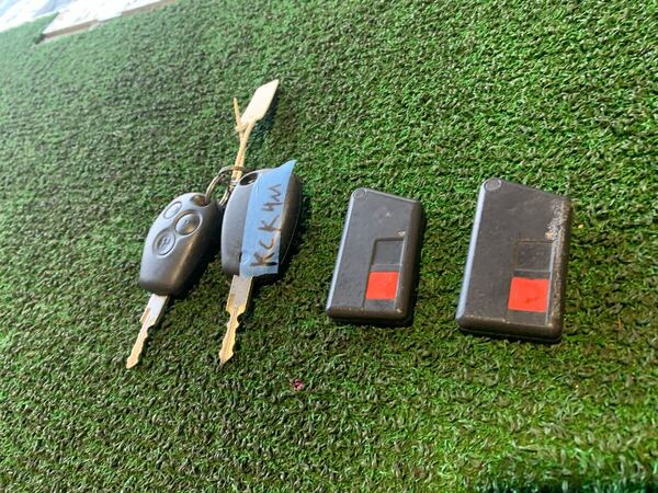 キーレス ルノー カングー kck4m スペア