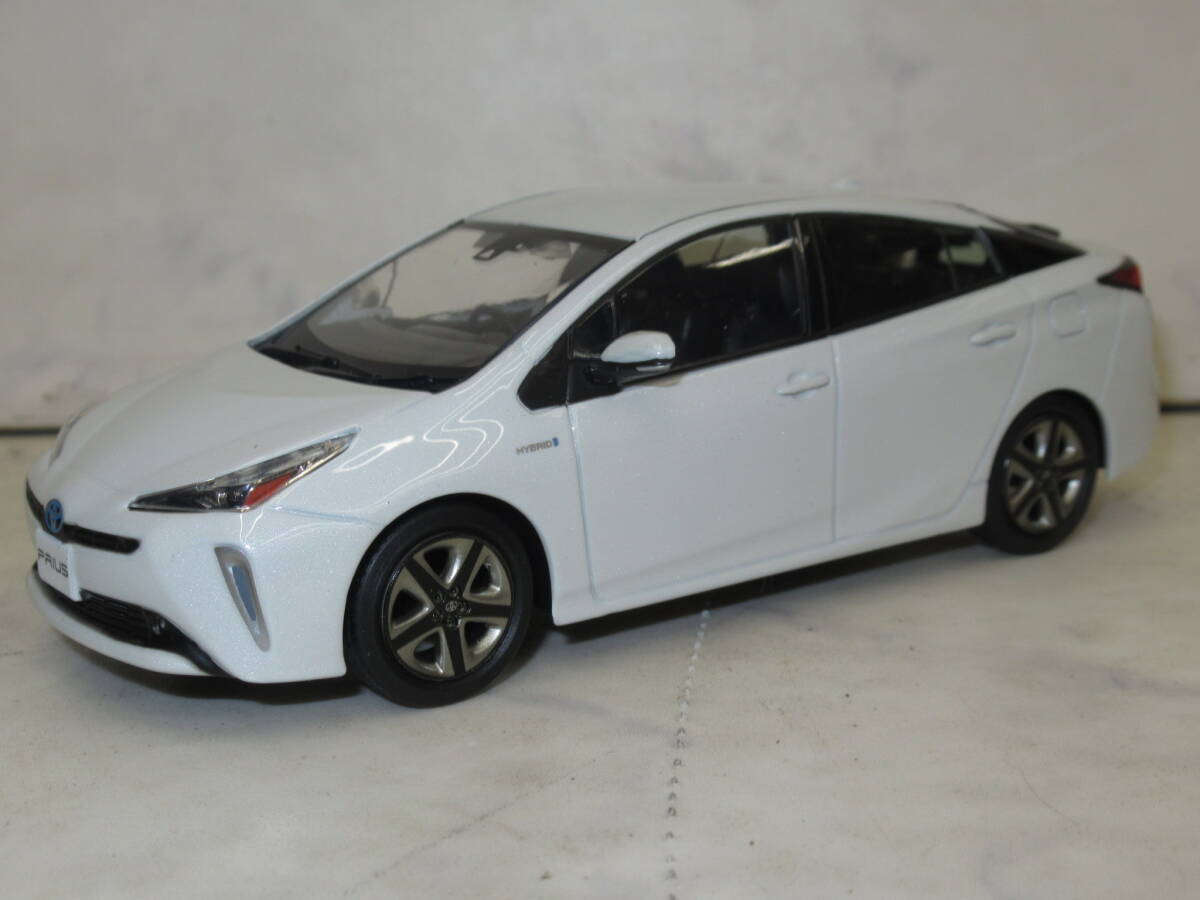 Amazon | 1/30 トヨタ 4代目プリウス 後期 PRIUS カラーサンプル