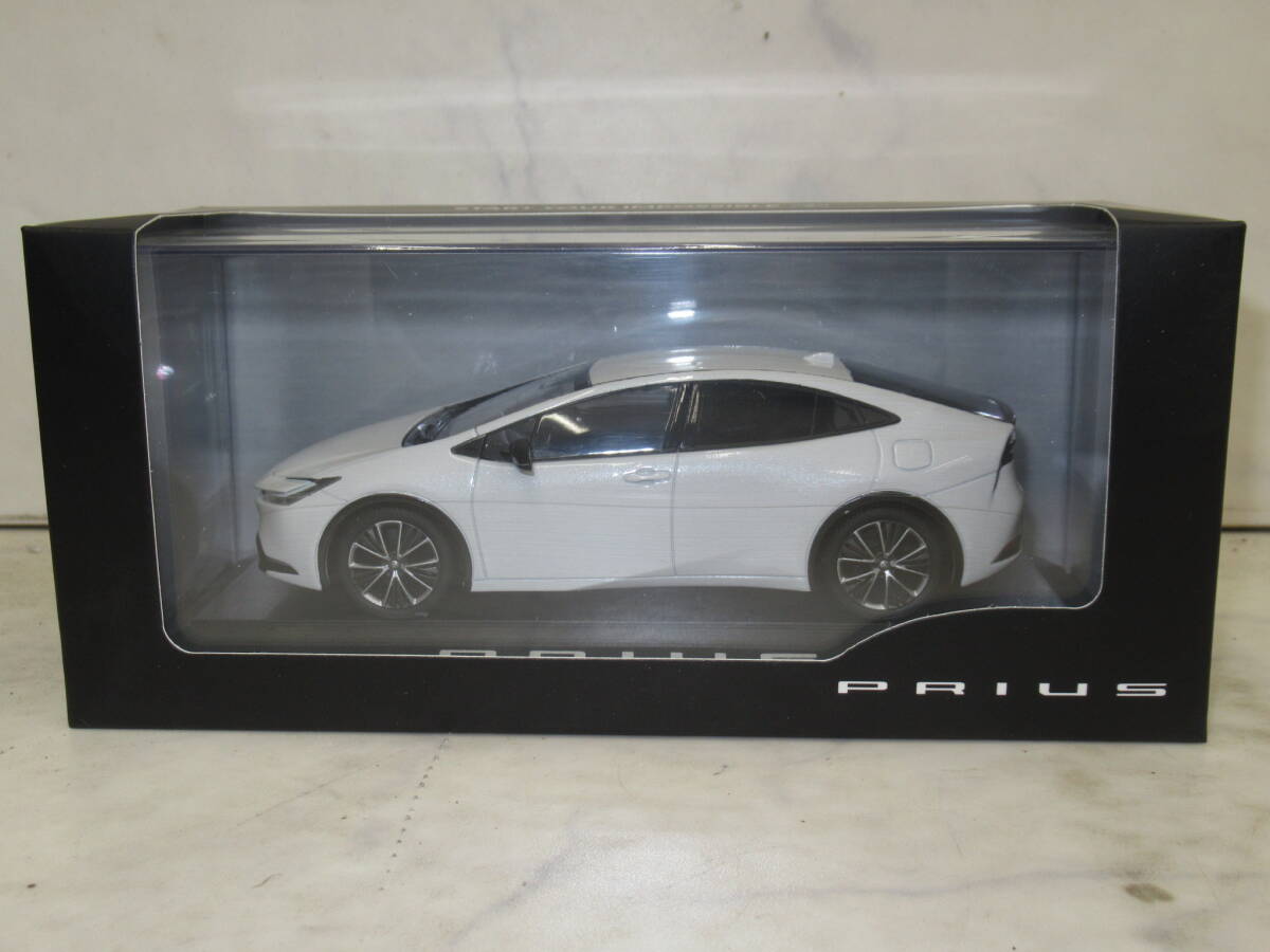☆美品☆トヨタ プリウス ミニカー ホワイト 089 非売品