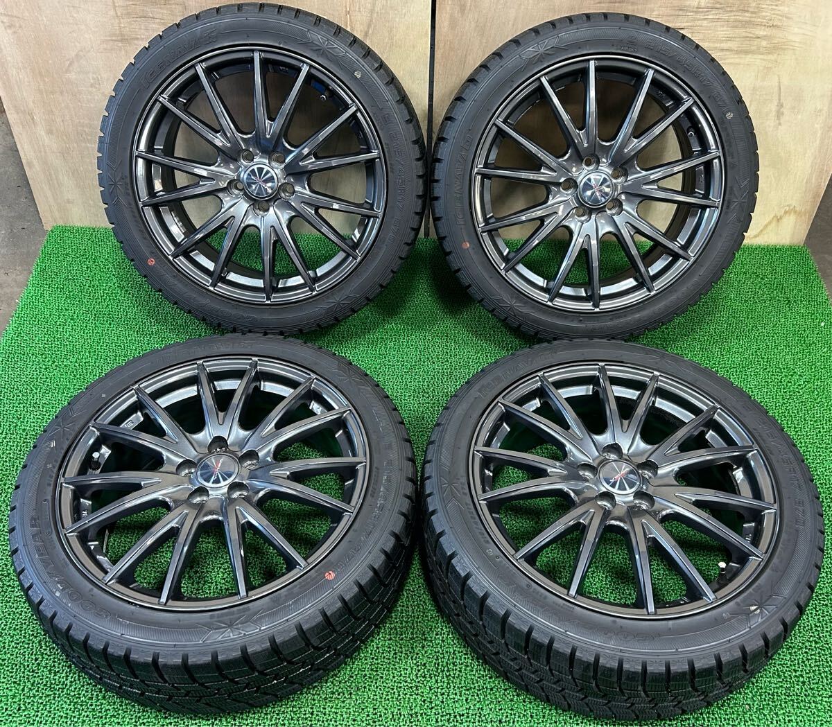 2025年最新】Yahoo!オークション -215 45r17 スタッドレスタイヤの中古品・新品・未使用品一覧
