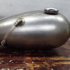 T-1 汎用品 8L Harley ナロー エッグタンク ガスタンク 燃料ゲージあり チョッパー カスタム ワンオフ タンク製作工房