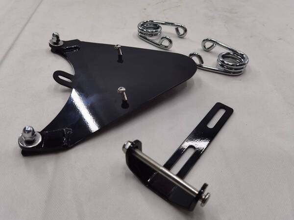 P-HR ハーレー スポーツスター用 Harley sportster 2010~2022年 ソロシート マウントキット タンク製作工房