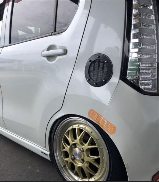 ホンダ N-BOX 給油口カバー