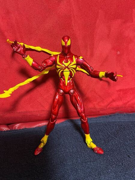 2006年 マーベル Hasbro ハスブロ スパイダーマン オリジンズ アイアン スパイダーマン 開封品 中古 マーベルレジェンド