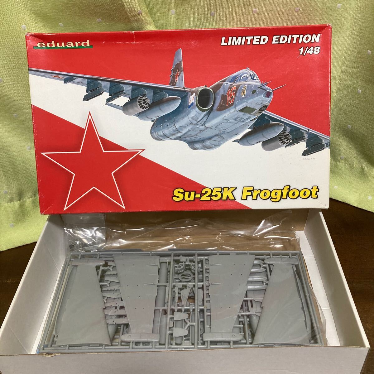 Yahoo!オークション -「su-25」(プラモデル) の落札相場・落札価格