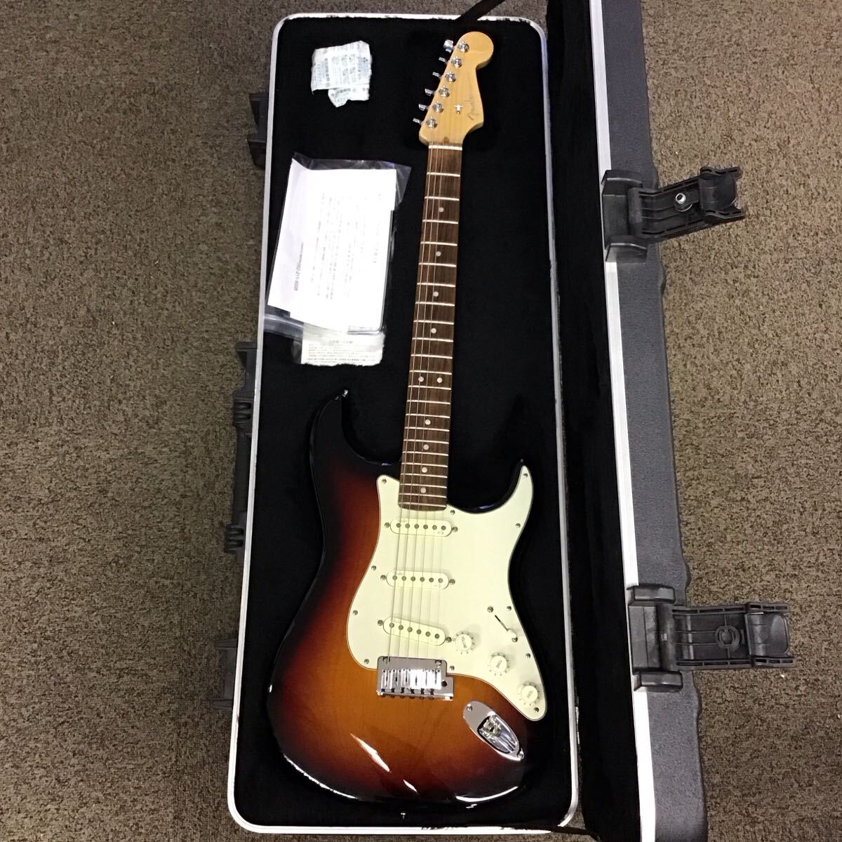 Yahoo!オークション -「fender american deluxe n3」の落札相場 Yahoo!オークション -「fender american deluxe n3」の落札相場