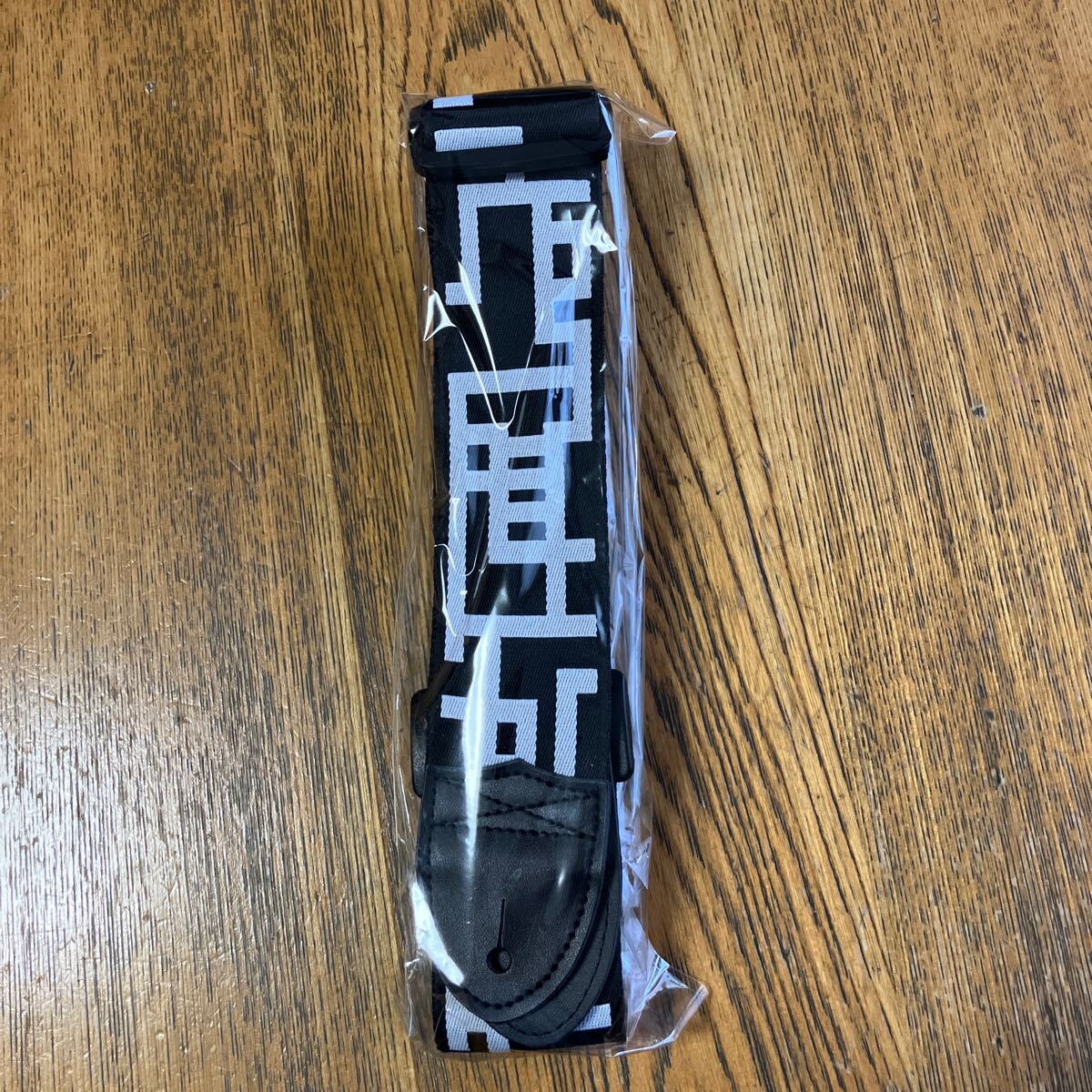 Yahoo!オークション -「布袋ギターストラップ」の落札相場・落札価格
