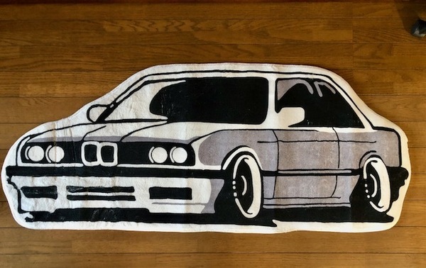 誰も持ってない?BMW E30ロゴ 大盤、部屋マット・デスク下マット・玄関マット送料サービス 320 323 325