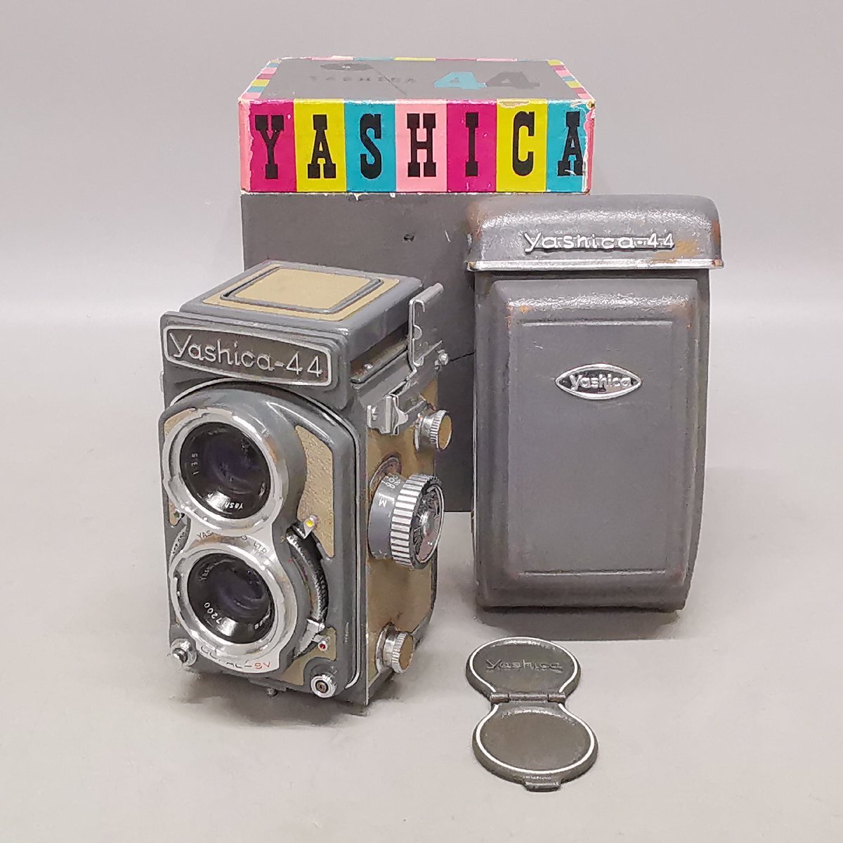 Yahoo!オークション -「yashica 44」(二眼レフ) (フィルムカメラ Yahoo!オークション -「yashica 44」(二眼レフ) (フィルムカメラ