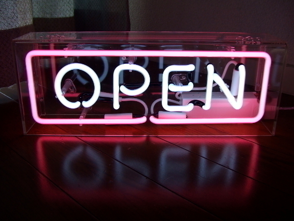 新品/定価1万4300円☆ネオン管☆照明OPEN オープン店舗neon男前wordネオンワード小型ネオンサイン看板アメリカ間接照明usaカフェbar服屋
