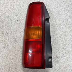 テールランプ テールライト 助手席 ジムニー JB23 4型