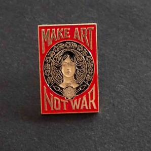 《美女肖像画UK反戦芸術》激渋■『MAKE ART NOT WAR』(戦争ではなく芸術をつくろう)■ ピンバッジ バッチ■平和 反戦 イギリス UK