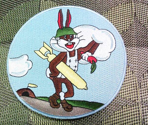 《縫付NM大型■円型》WW2空茶USAAF BOMB324ウサギ うさぎ 兔 アニキャラ ミサイル 刺繍ワッペン新品◆ミリタリー◎デカロゴ衣類・衣服DIY