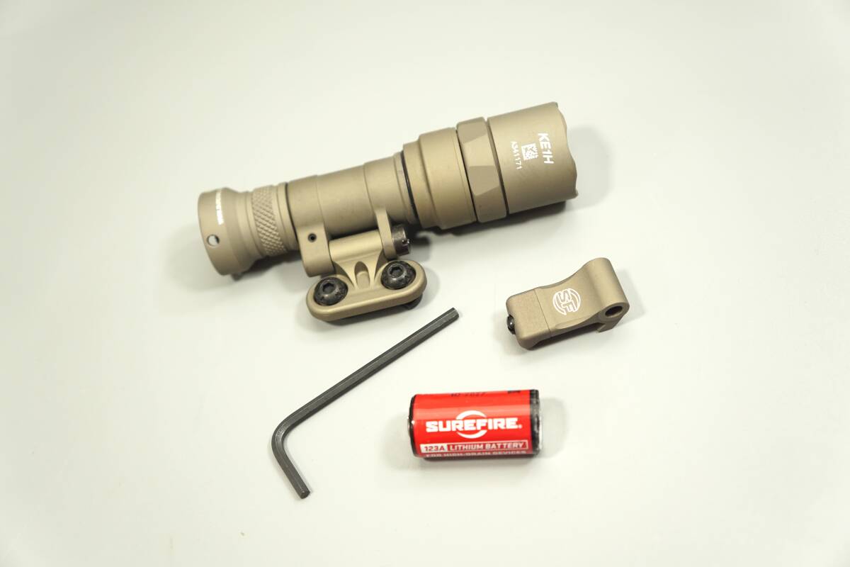 Yahoo!オークション -「surefire m300」(ハンディライト、懐中 Yahoo!オークション -「surefire m300」(ハンディライト、懐中