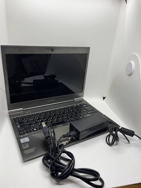 【送料無料】動作品★dynabook R632/G★PORTEGE Z930★東芝★Win10Pro★新品SSD120GB★メモリ10GB★Core i5-3427U★充電器付属★13.3インチ