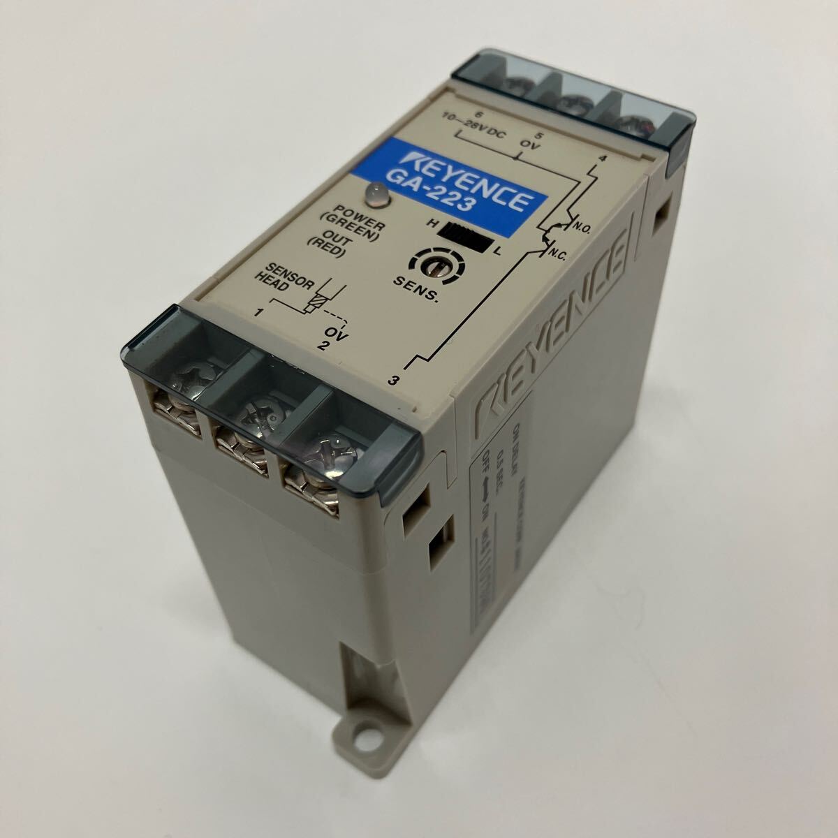 KEYENCE キーエンス GA-223 振動スイッチ アンプユニット DCタイプ 通電確認のみ F-706