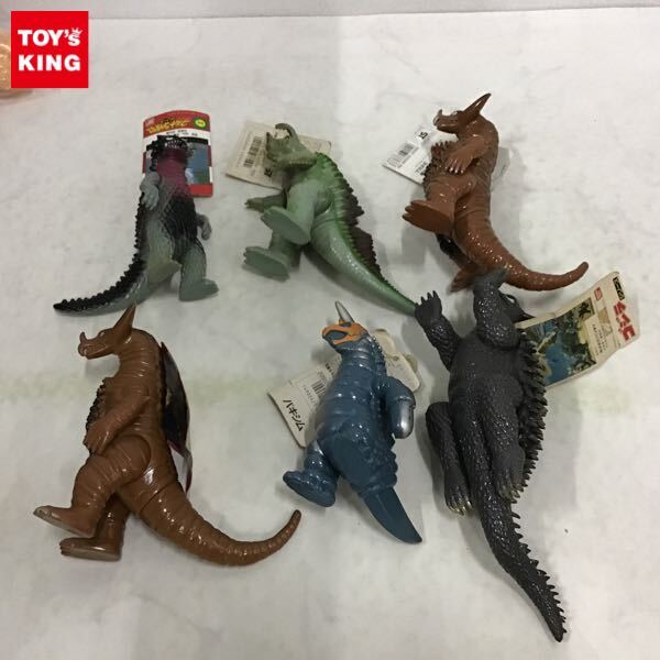 Yahoo!オークション -「ウルトラ怪獣シリーズ ゴモラ Yahoo!オークション -「ウルトラ怪獣シリーズ ゴモラ