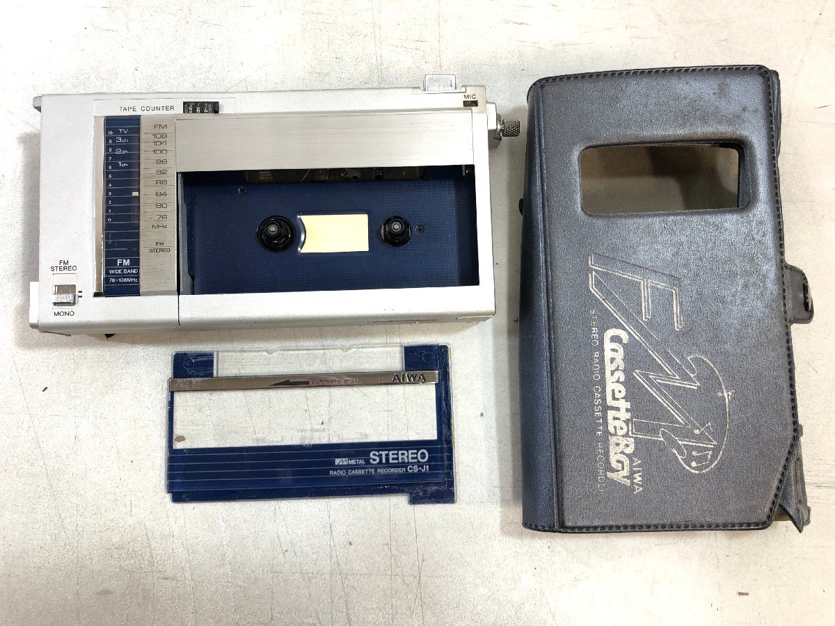 AIWA CS-J21 ステレオラジオカセットレコーダー 昭和レトロ