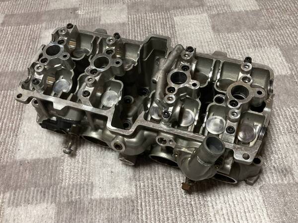 MVアグスタ 4気筒 シリンダーヘッド ブルターレ910R