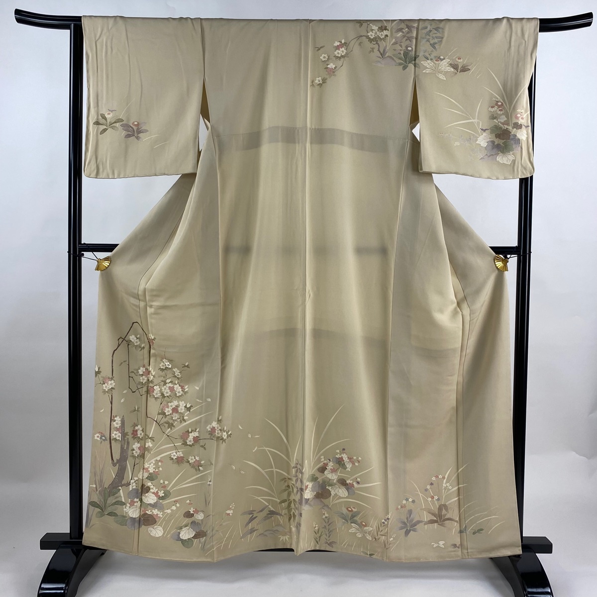 訪問着 身丈161.5cm 裄丈66cm M 袷 枝桜 草花 金彩 刺繍 ベージュ 正絹 秀品 【中古】