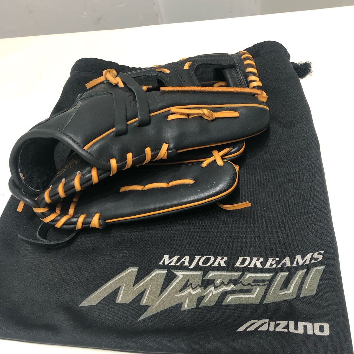 Yahoo!オークション -「松井秀喜」(グローブ) (野球)の落札相場 Yahoo!オークション -「松井秀喜」(グローブ) (野球)の落札相場