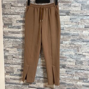 Days デイズ パンツ M ウエストゴム ベージュ スリット レディース ボトムス 春 春服 秋 秋服 無地 ストレッチ 茶