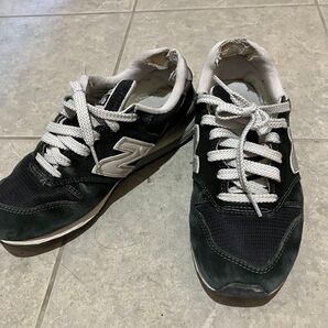 ニューバランス スニーカー
