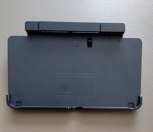ニンテンドー3DS用 充電台 スタンド動作未確認