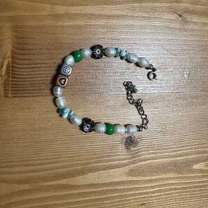 カオヨリナカミ ビーズブレスレット グリーン