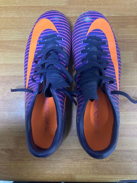 スパイク サッカー NIKE ナイキ マーキュリアル 中古品