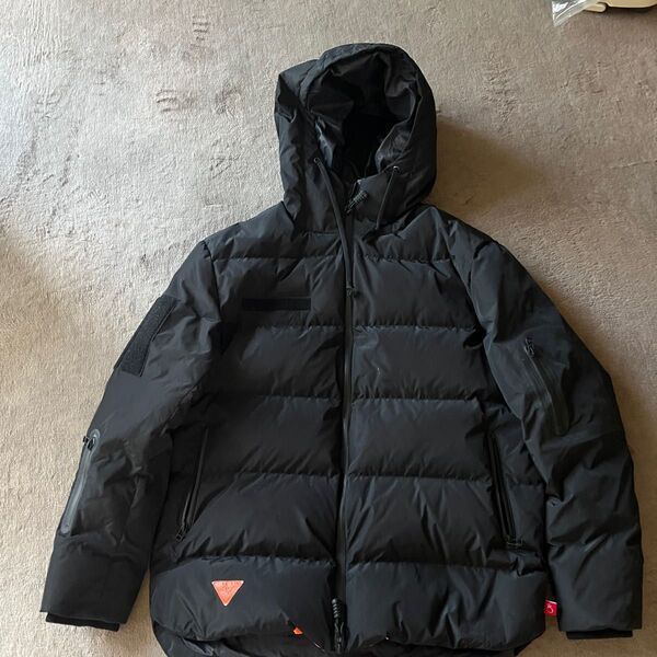 細美武士着用 ダウンジャケットVIRGO WEAR WORKS ダウンジャケット
