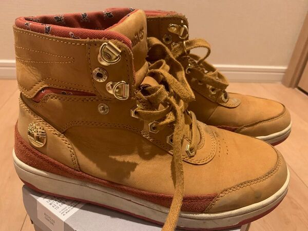Timberland ベージュハイカットブーツ 7W 美品