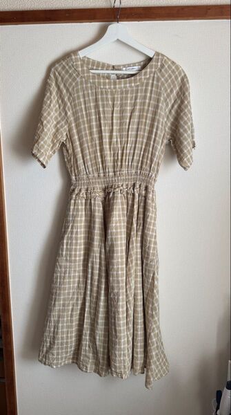 ①【MOUSSY】チェック柄 ベージュ 半袖 ロングワンピース 2