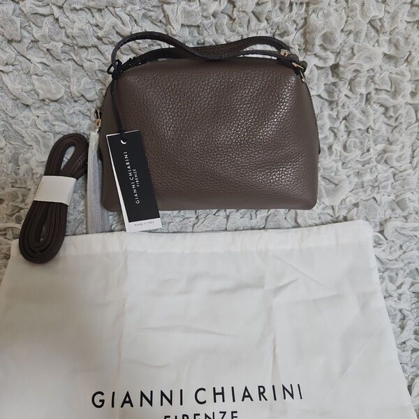 GIANNI CHIARINI ブラウンレザーショルダーバッグ アリファS