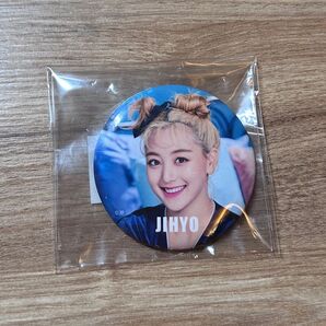 缶バッジ twiceジヒョ