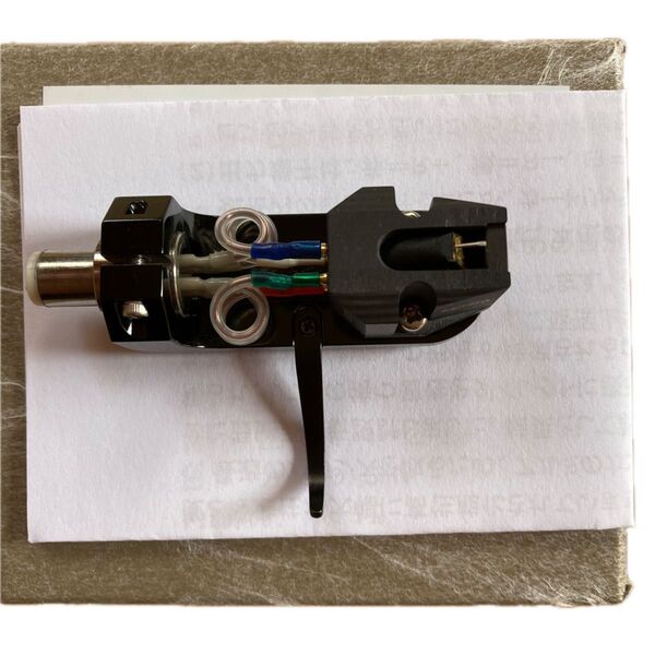 MOVING-COIL STEREO. PHONO CARTRIDGE. SHELTER Harmony