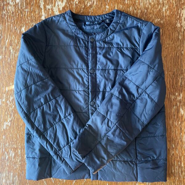 美品【ユニクロ】ライトウォームパデットコンパクトジャケット【120サイズ】紺