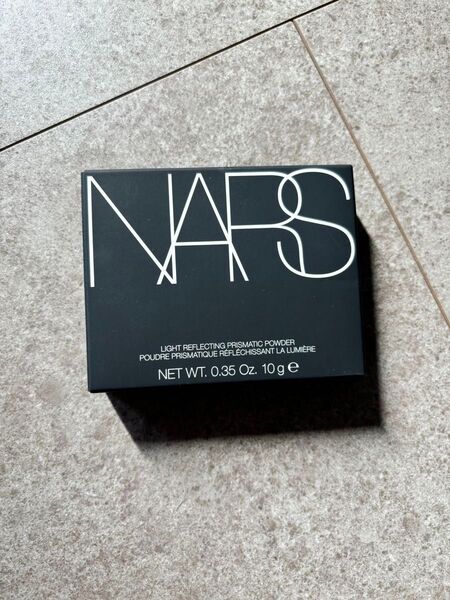 NARS ライトリフレクティング パウダー