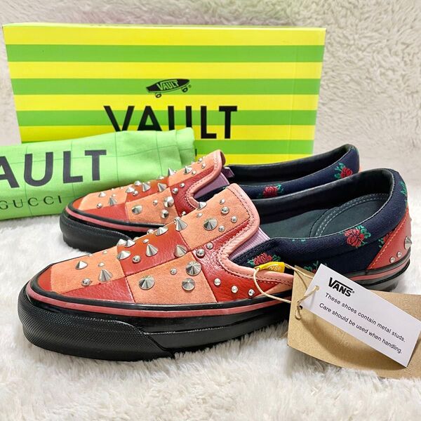 箱付未使用 限定品 GUCCI × VAULT VANS コラボ スタッズスリッポン GUCCI CHECK STUD BOSSA