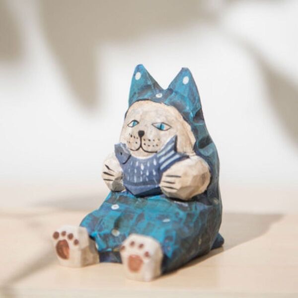 ネコ 木彫り インテリア 置物 雑貨 小物 工芸品 手彫り 彫刻品 猫 かわいい ほっこり 癒し