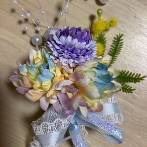 ブーケ型ブローチ