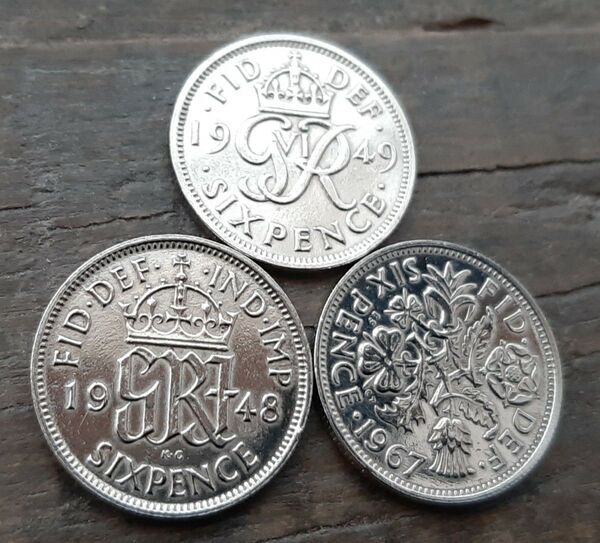 イギリスのシックスペンスコイン 1948年 1949年、1967年の年号が刻まれた希少なコレクション ジョージ6世、エリザベス2世