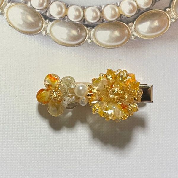 ヘアクリップ フラワーyellow ハンドメイド レジン ヘアアクセサリー