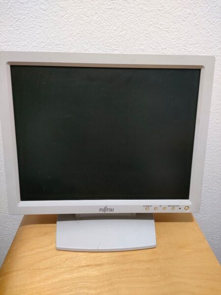 液晶カラーディスプレイ 液晶モニター パソコン デスクトップ FUJITSU ディスプレイ