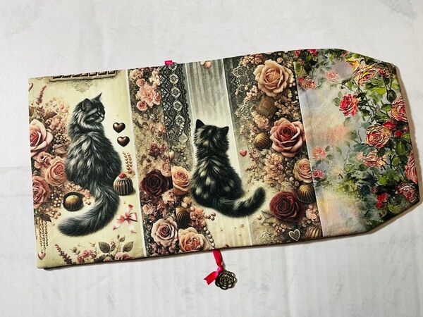 ハンドメイド 文庫本 ブックカバー 黒猫さん ショコラ 薔薇 usaコットン