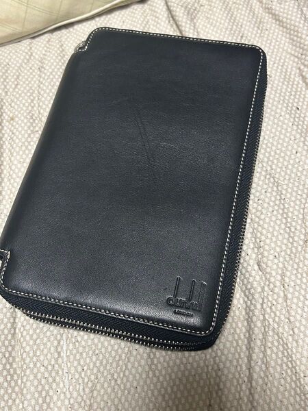 【据置価格最終処分値下げ】ダンヒル クラッチバッグ(中古美品)