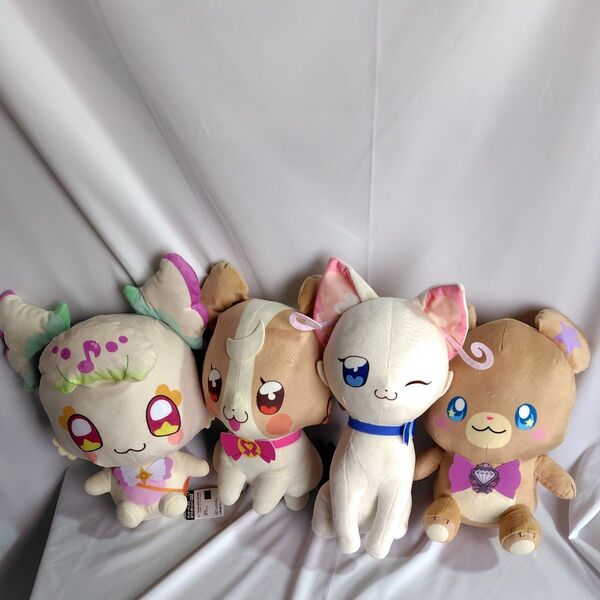 きみとアイドルプリキュアプリルン&犬飼こむぎ&猫屋敷ユキ&モフルン