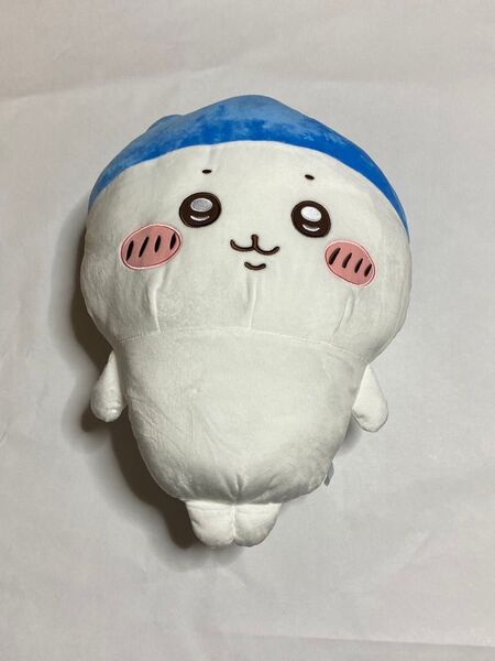 ちいかわ 超BIGぬいぐるみ ハチワレ スポーツ刈り